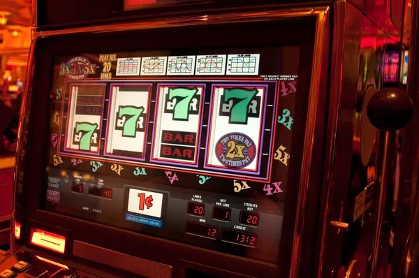 free7mcn Speed Blackjack live dealer table interface showing cards and betting area